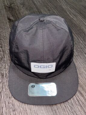 OGIO Running Hat Men's Adjustable Lightweight Packable Gray One Size